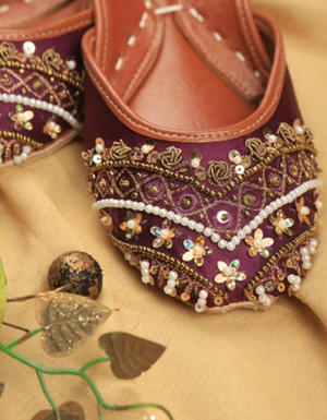 Maroon embroidered khussa flats for Eid and mehndi