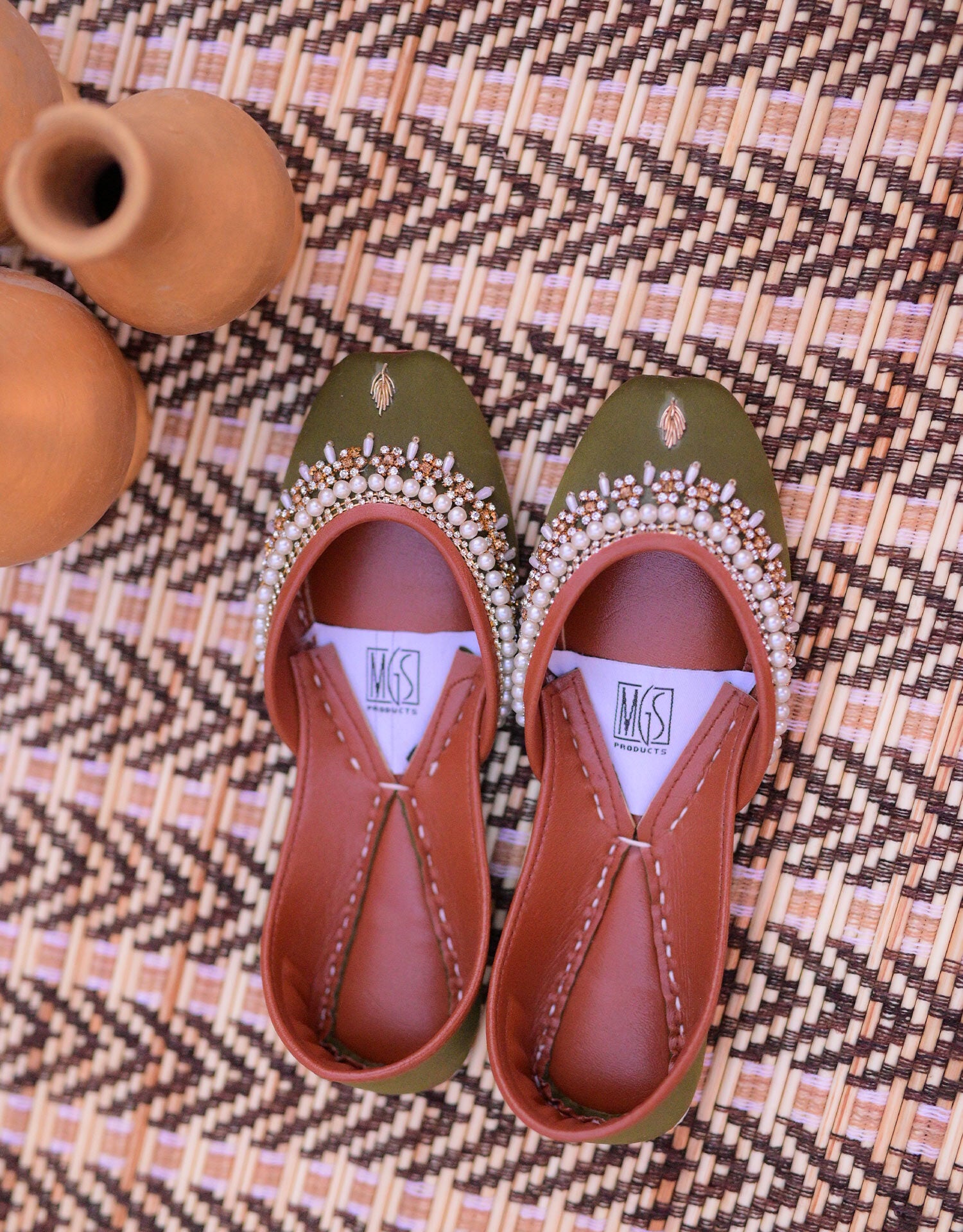 Lustre Pearl Ensemble – Lush green