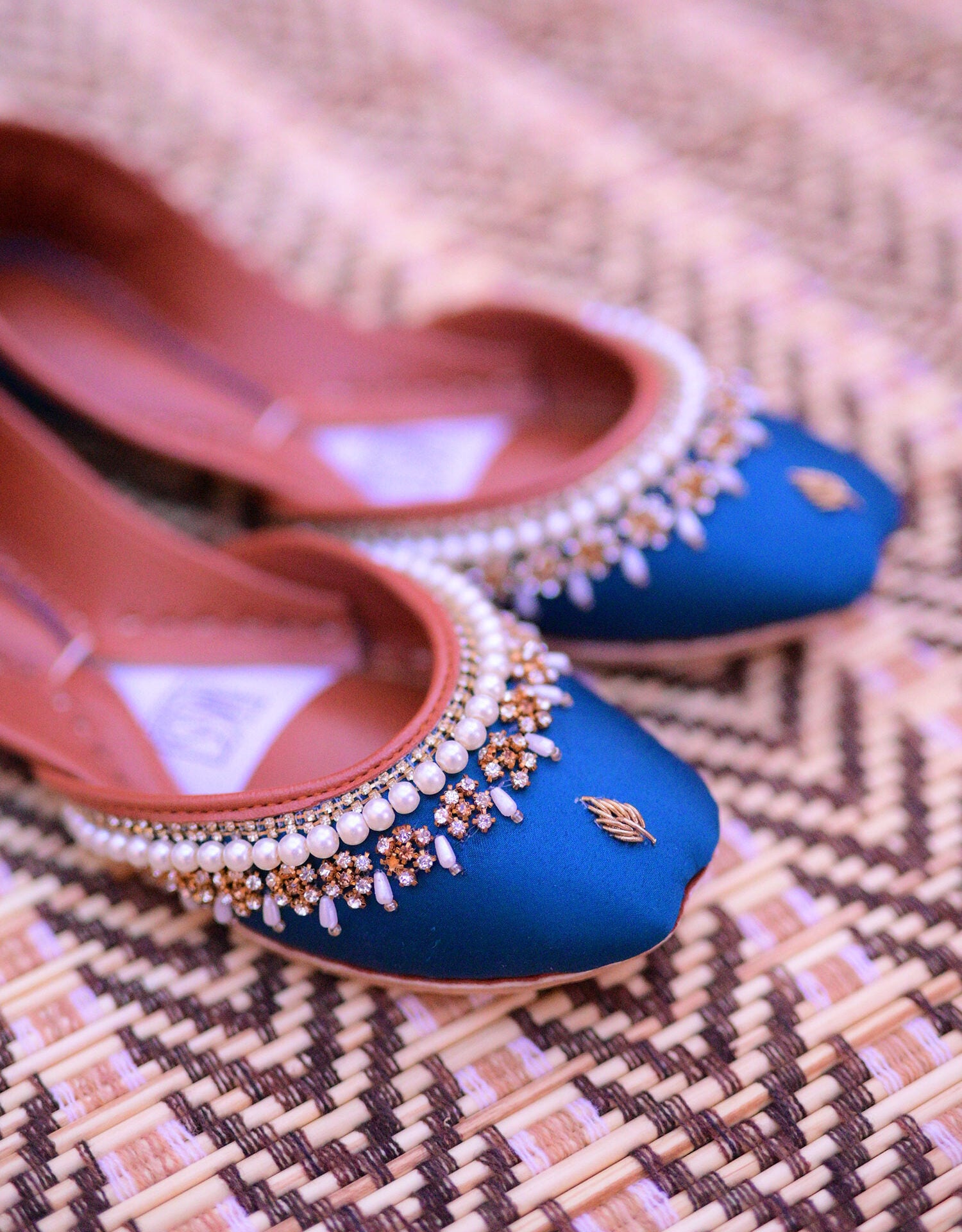 LUSTURE PEARL ENSEMBLE – Zinc Mirage